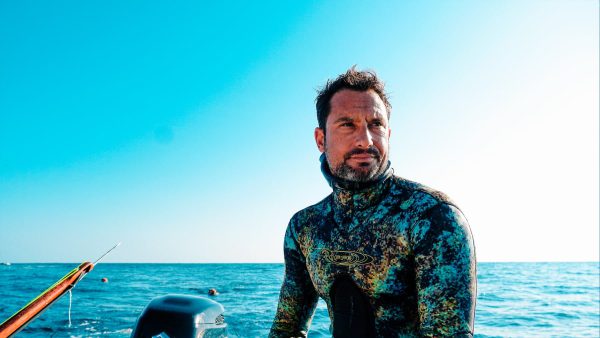 Riviera 45 Reef Hunting - Image 2